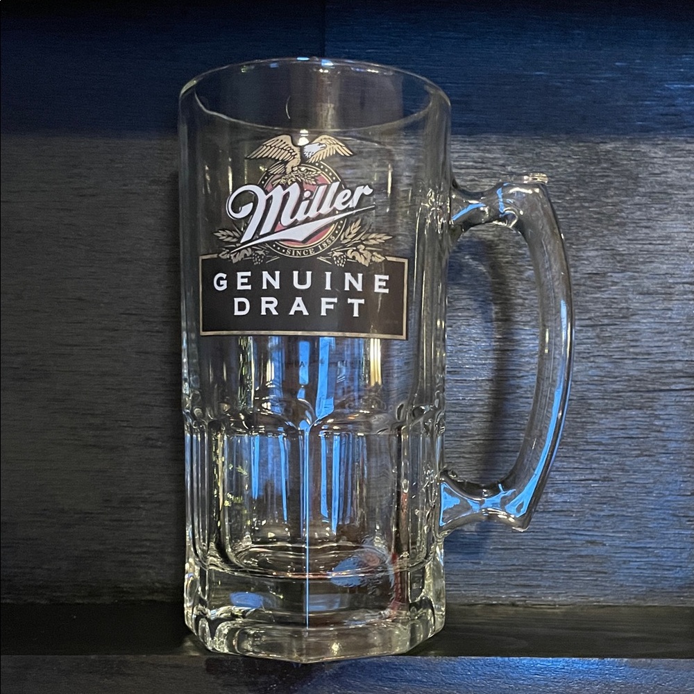 Miller Genuine Draft Vintage Glass Beer Mug - 8”x5.5”